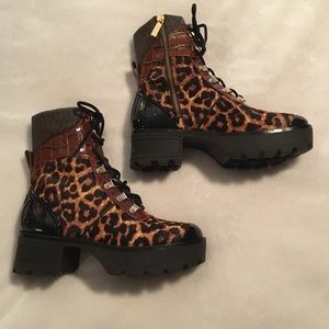 Michael Kors Khloe Booties, 7.5